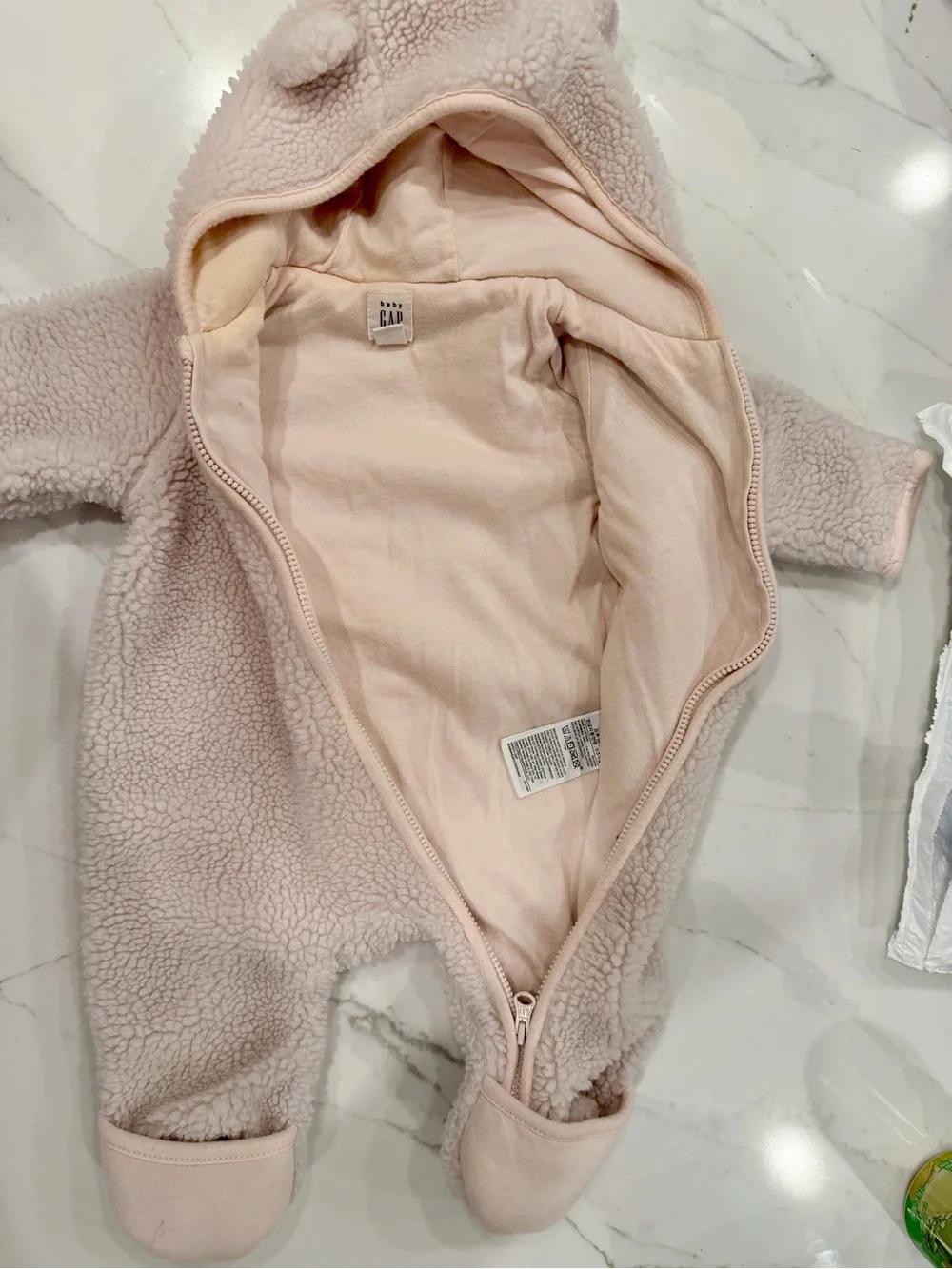 Baby Gap Sherpa Bear Bunting / One-Piece Snowsuit – 0-3 Months